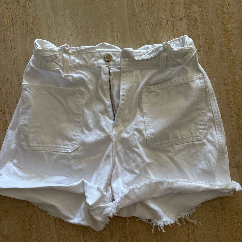 Zara Women’s paper bag White jean shorts